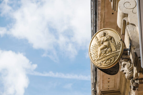 AdobeStock_102236943